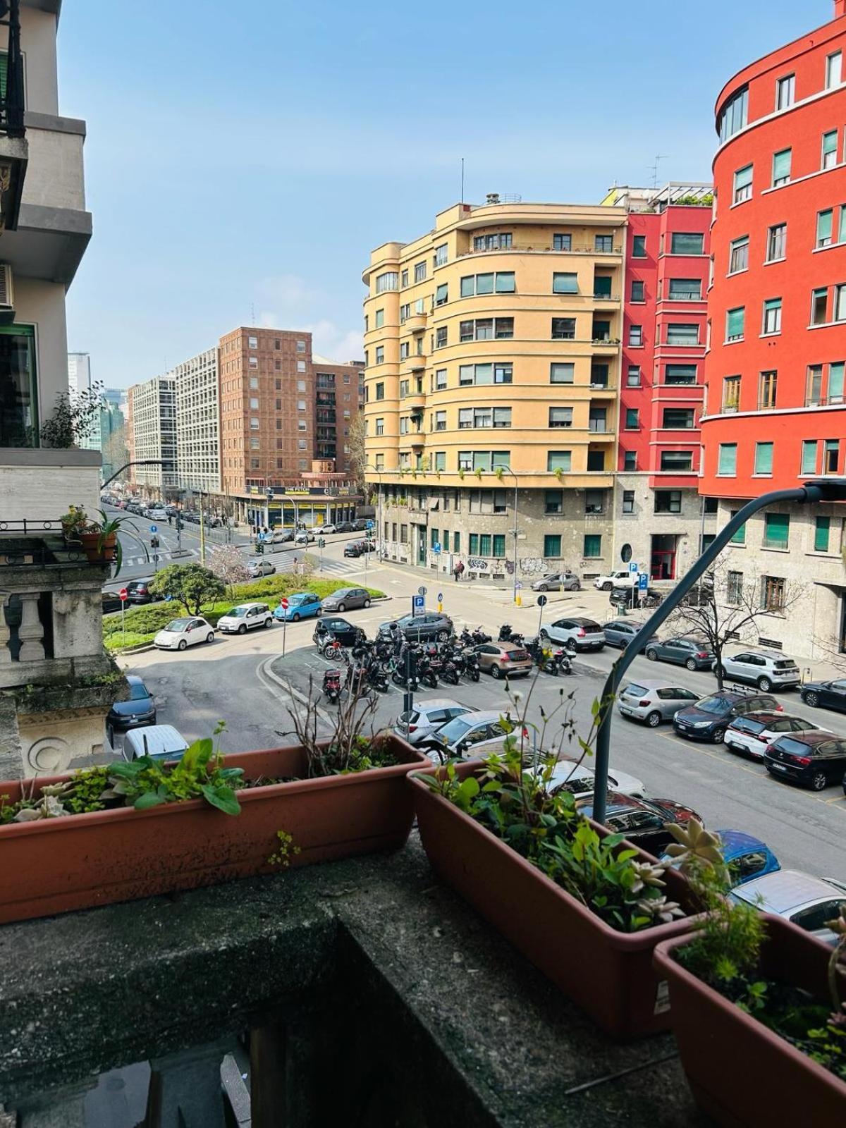Hostel Boutique Milan Bagian luar foto